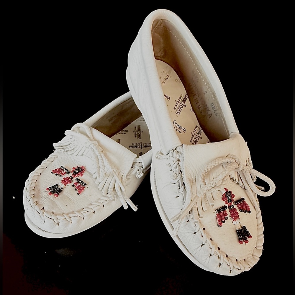 Minnetonka White Moccasins with Embroidery